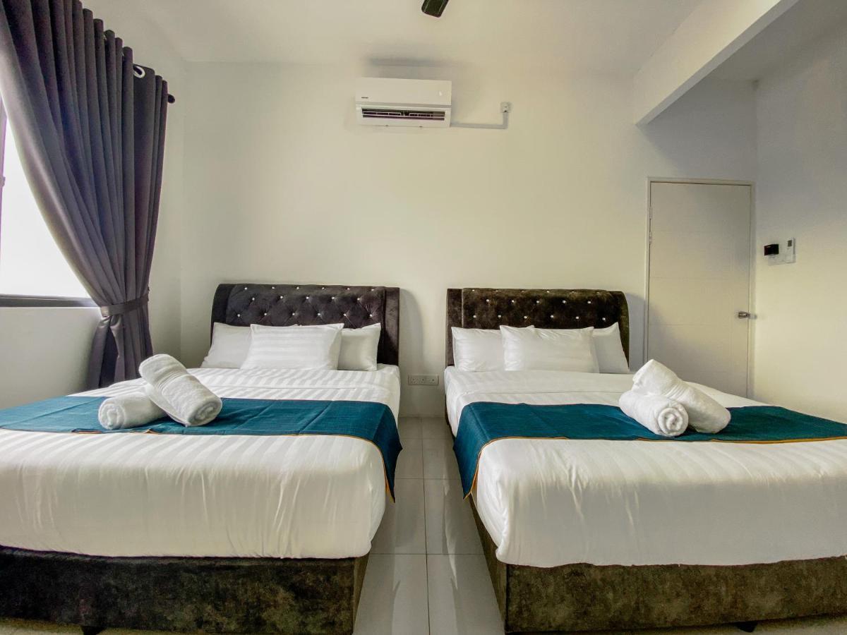 Tamu Place 3-bedroom Serviced With Pool Apartment