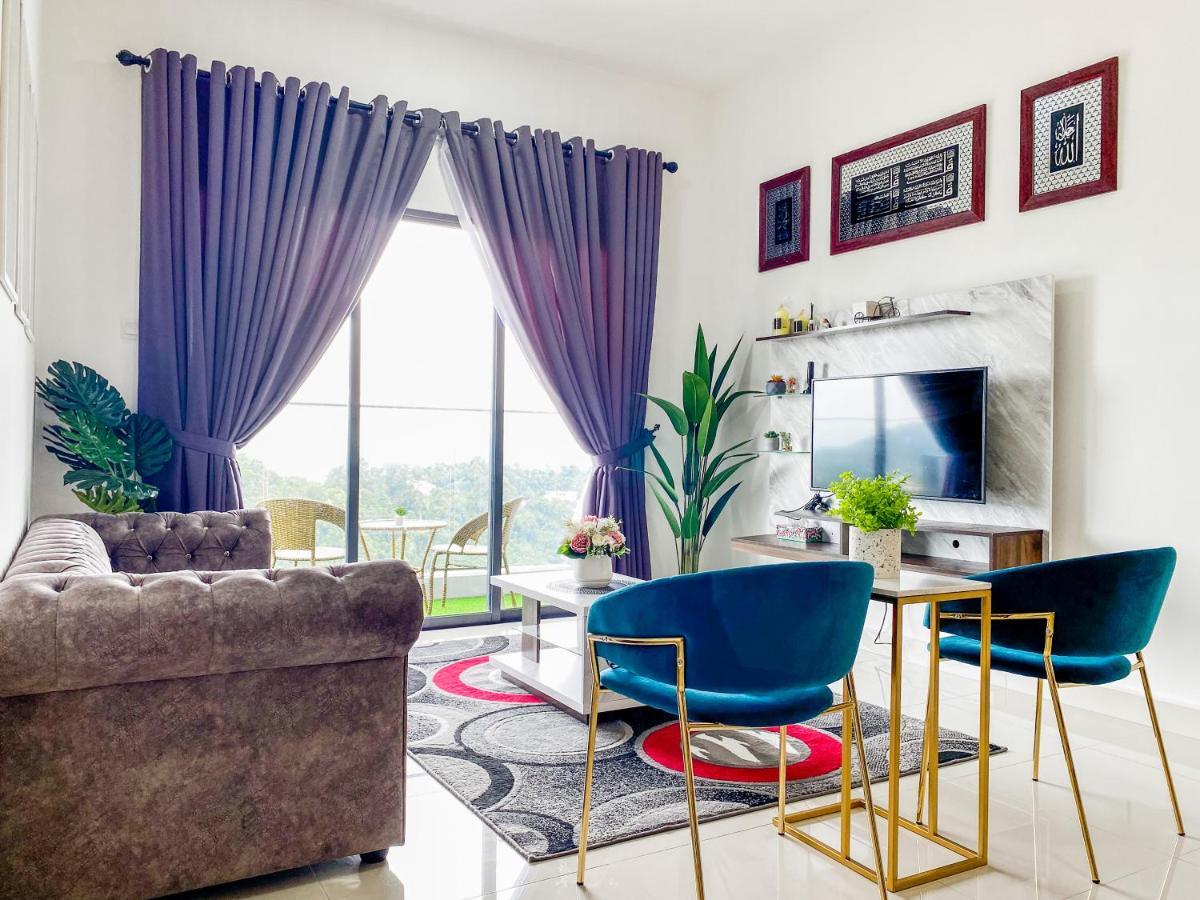 Tamu Place 3-bedroom Serviced With Pool *