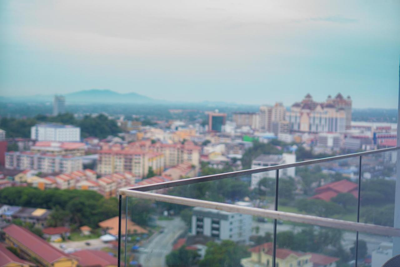 Apartment Tamu Place 3-bedroom Serviced With Pool