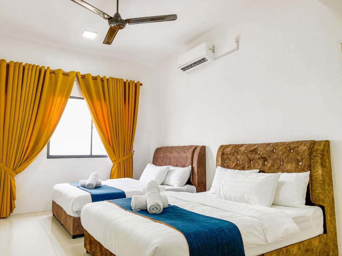 Tamu Place 3-bedroom Serviced With Pool Apartment