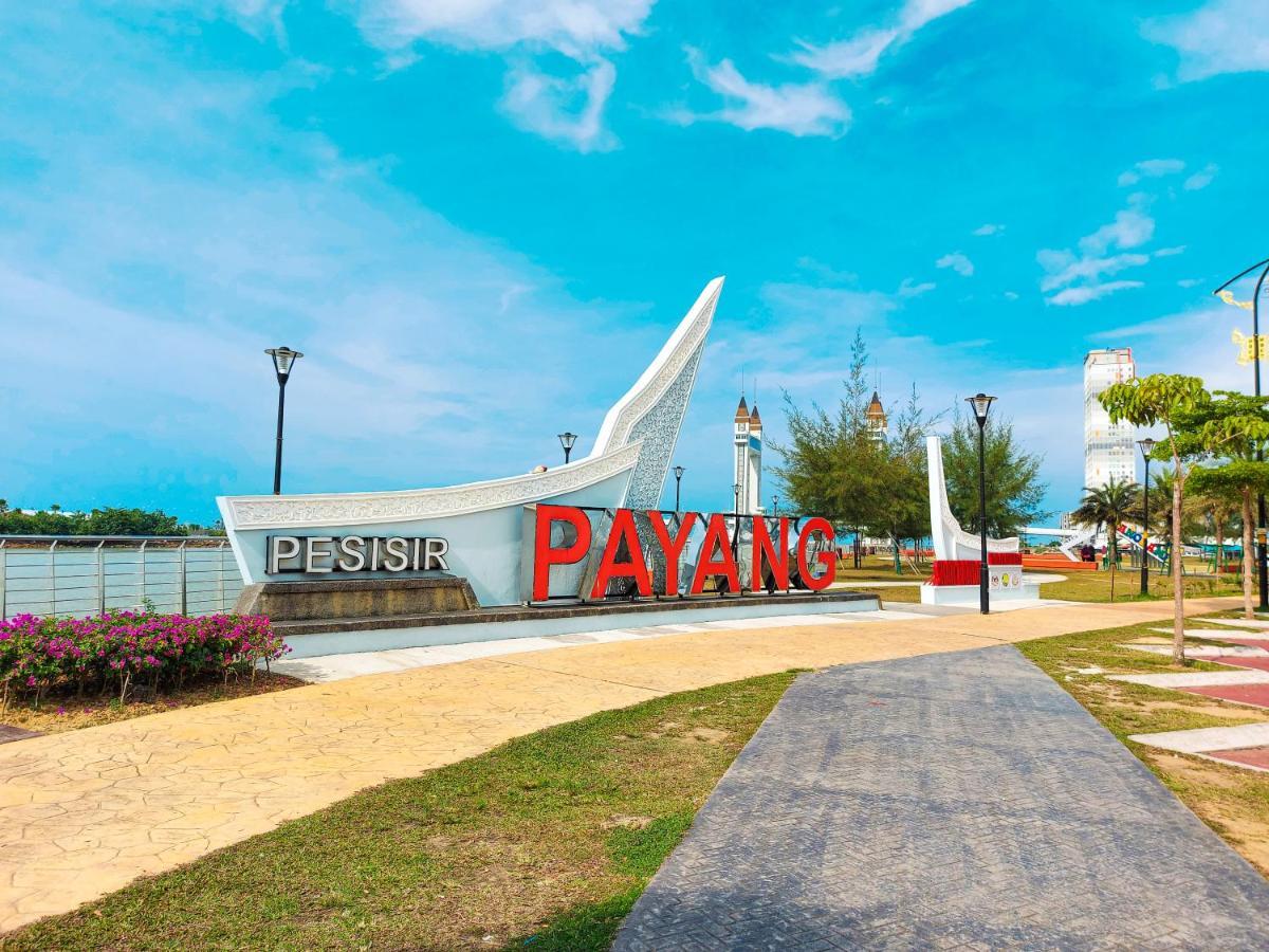 Tamu Place 3-bedroom Serviced With Pool Apartment Kuala Terengganu